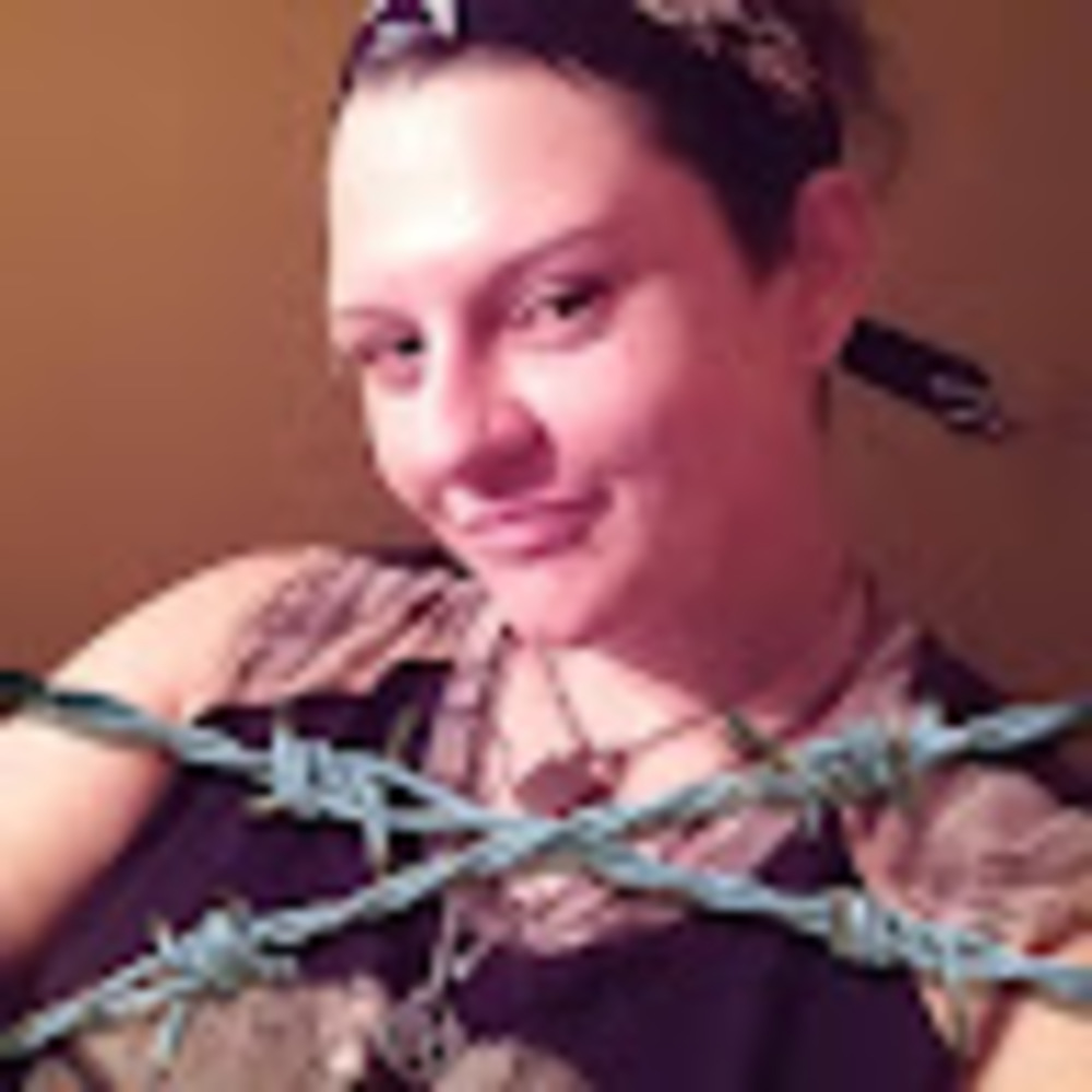 Meet your Posher, Leigha